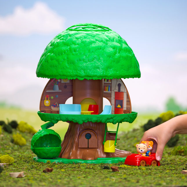 Timber Tots Tree House Image