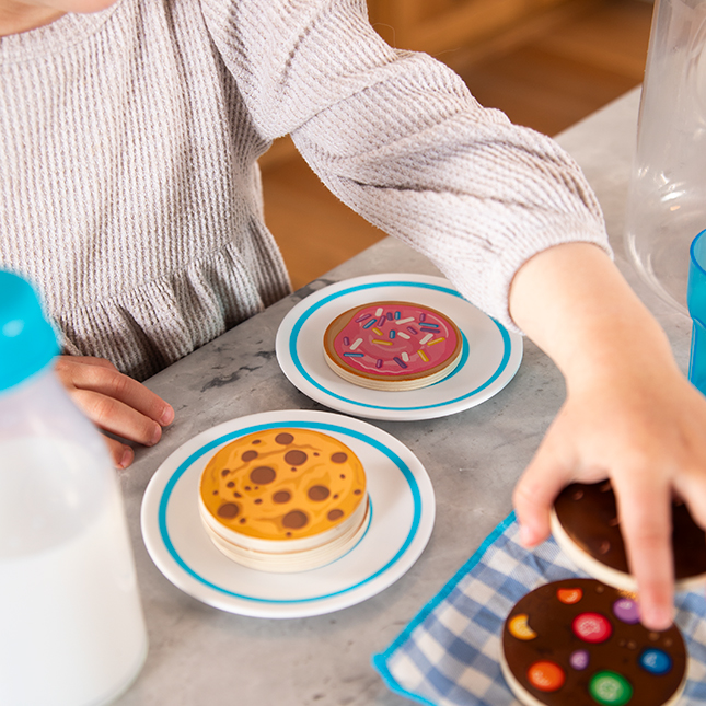 Pretendables Milk and Cookies Set Image