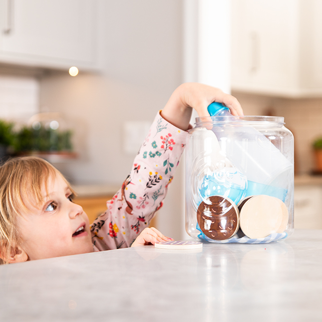 Pretendables Milk and Cookies Set Image