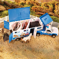 Stablemates Animal Rescue Truck & Trailer with Lights and Sound