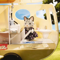 Calico Critters - Caravan Family Camper