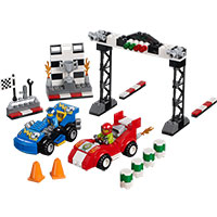 LEGO Juniors Race Car Rally