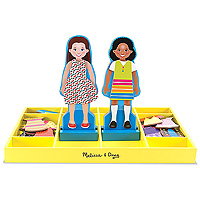Chloe & Zoe - Magnetic Dress Up