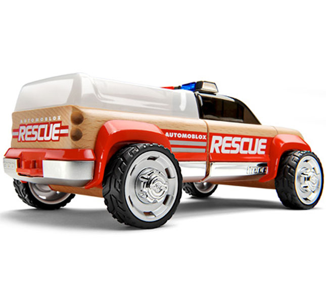 Automoblox selling Rescue Lot