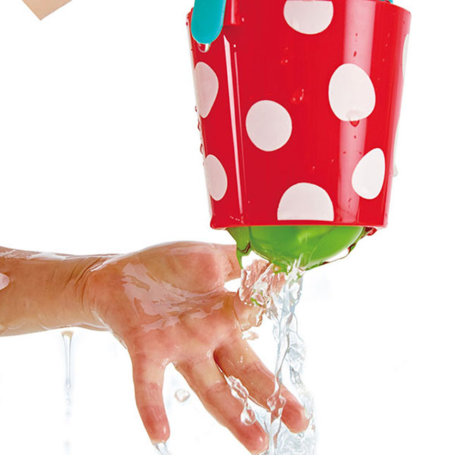 Happy Buckets Set Bath Toy Fat Brain Toys