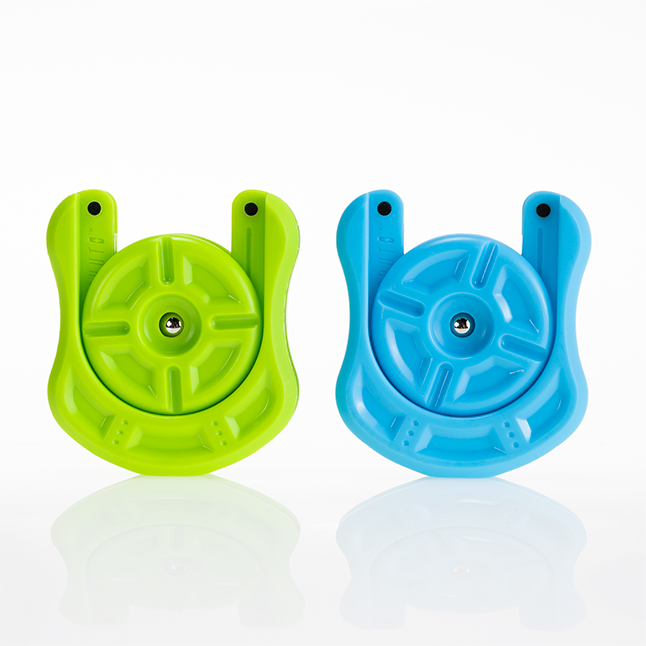 Green and blue Magshuto launchers