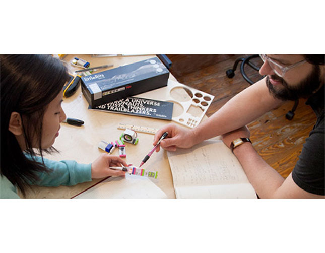 Littlebits Space kit 国内正規品 新品未開封 littleBits(リトルビッツ) SPACE KIT / littleBits SPACE KIT