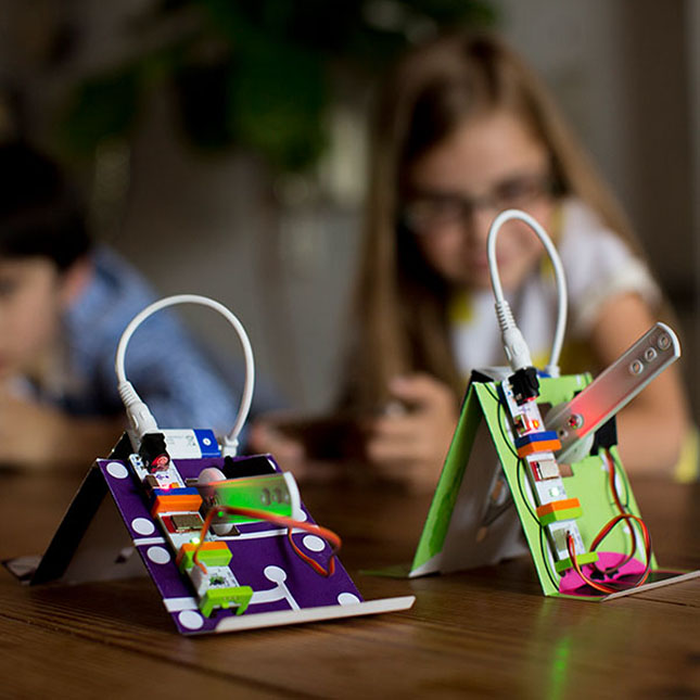 littleBits - Gizmos & Gadgets Kit, 2nd Edition 