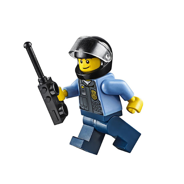 LEGO Juniors Police Helicopter Chase Fat Brain Toys