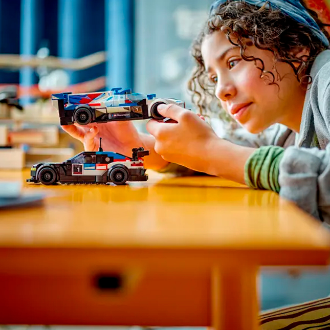 LEGO Speed Champions BMW M4 GT3 BMW M Hybrid V8 Race Cars