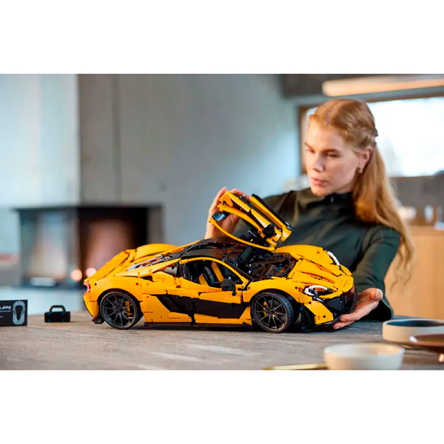 LEGO Technic - McLaren P1™ V39 - - Fat Brain Toys