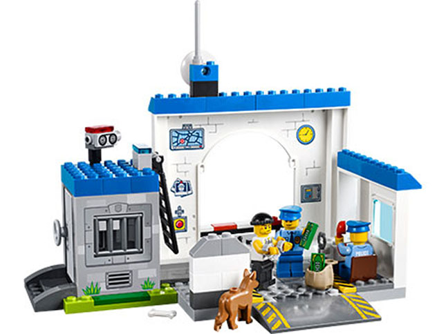 Lego best sale juniors police