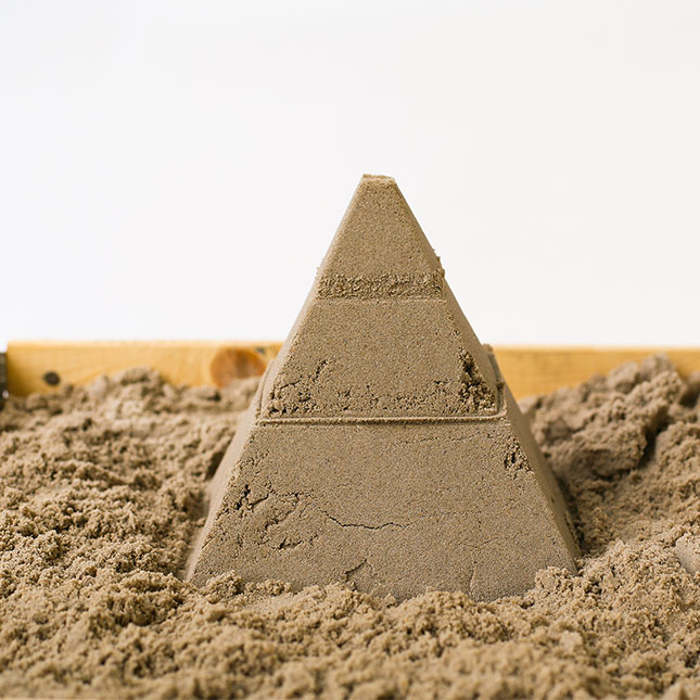 Pira: Sand Pyramid Builder: Blue + Blue + Yellow - - Fat Brain Toys