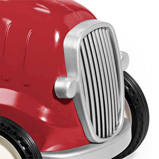 radio flyer little red fire engine