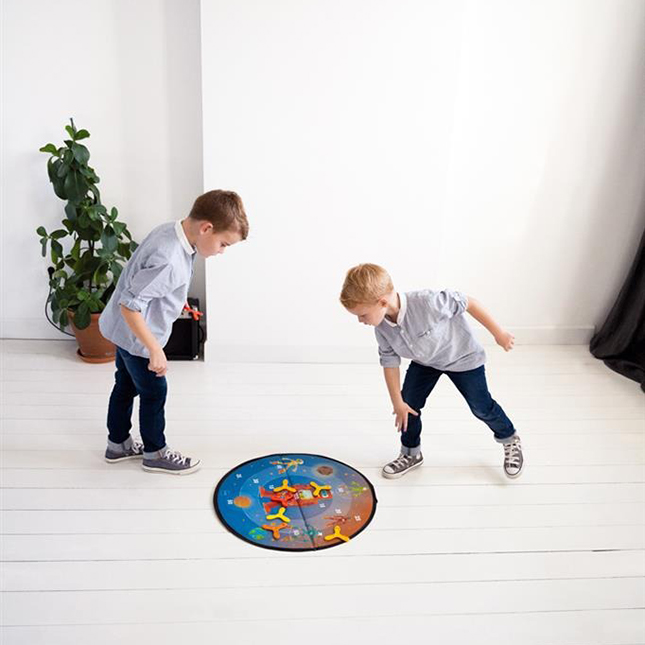 Disker Game Magnetic Space