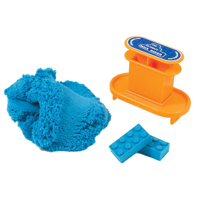 Mad Mattr The Ultimate Brick Maker Set