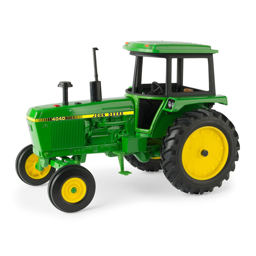 1/16 John Deere 4040 Tractor - - Fat Brain Toys