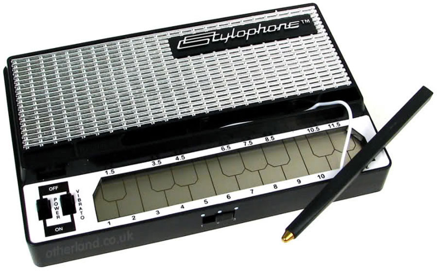 Ксилофон электронный со стилусом. Dubreq Stylophone s1. Stylophone Retro Pocket Synth. Stylophone музыкальный инструмент. Stylophone 350s.