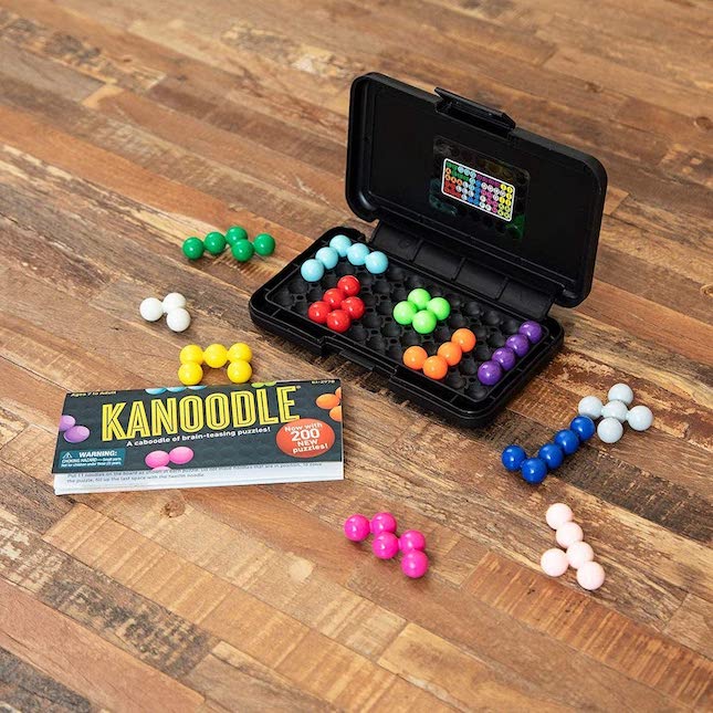 Kanoodle Extreme is a solo puzzle game that is great one to take
