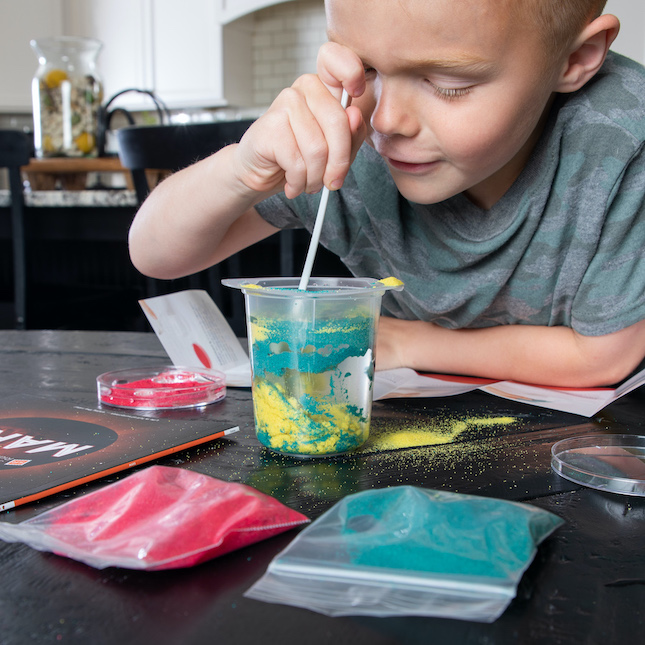 Surprise Ride - Experiment with Hydrophobic Sand Science Kit