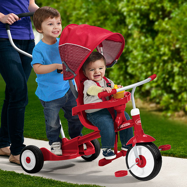 Велосипед для детей от года лучшие. Radio Flyer велосипед трехколесный. Велоколяска Ламборгини. Коляска-велосипед для ребенка. Велоколяска для детей.