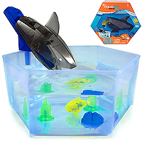 Hexbug Lighted Aquabot 2.0 Shark Tank Playset