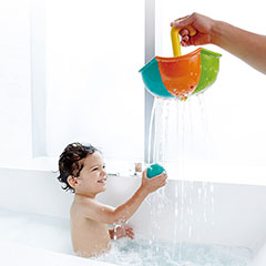 Rainy Day Catching Set Bath Toy - - Fat Brain Toys