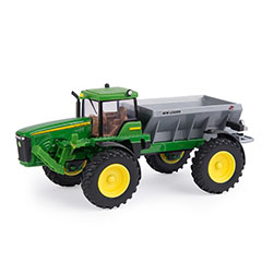 1/64 John Deere 7290R with Forage Wagons - - Fat Brain Toys